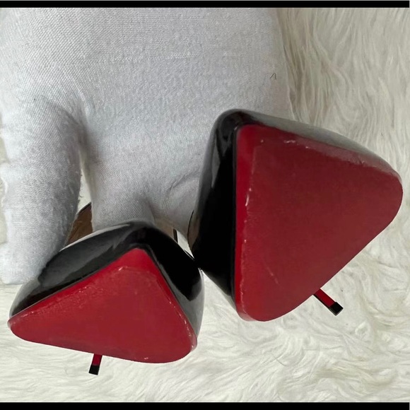 ❤️SOLD❤️Christian Louboutin Pigalle Follies 35.5 Black - Picture 7 of 10